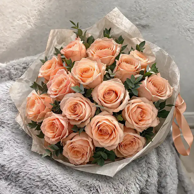 Букет из персиковых роз