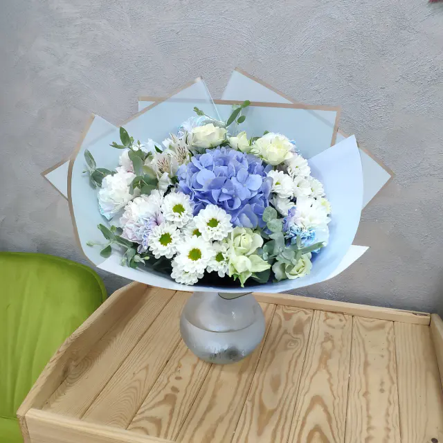 Букет цветов 015
